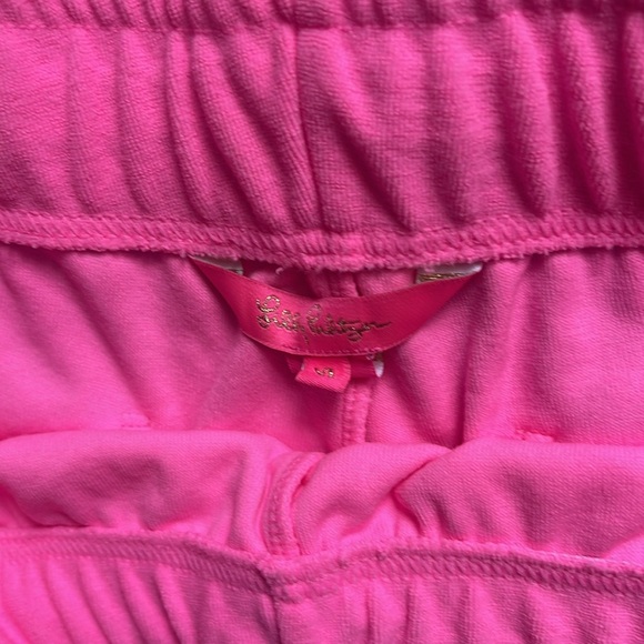 Lilly Pulitzer shorts - Picture 2 of 2